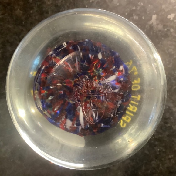 John Gentile 1976 Spirit of ‘76 Bicentennial Glass Paperweight VINTAGE - Picture 4 of 4